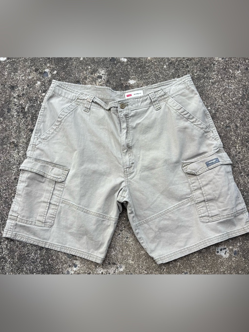 Wrangler Men's Cargo Shorts - Light Gray